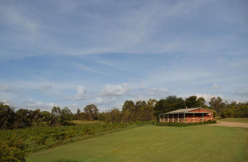 Cabins On Halls Pokolbin Exterior photo