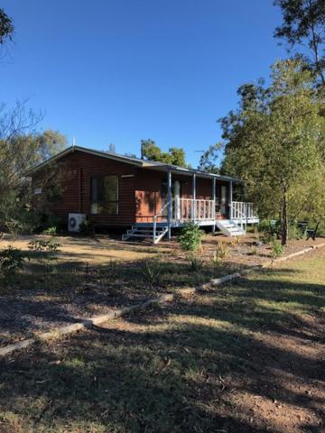 Cabins On Halls Pokolbin Exterior photo